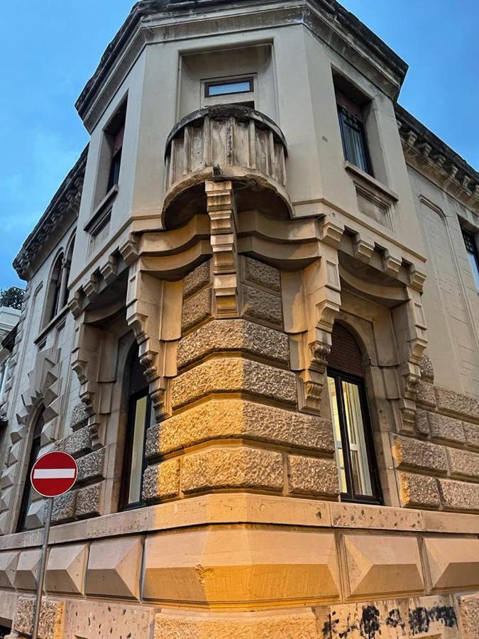 PALAZZO FIACCADORI - Historical Palace Reggio Calabria Exterior foto